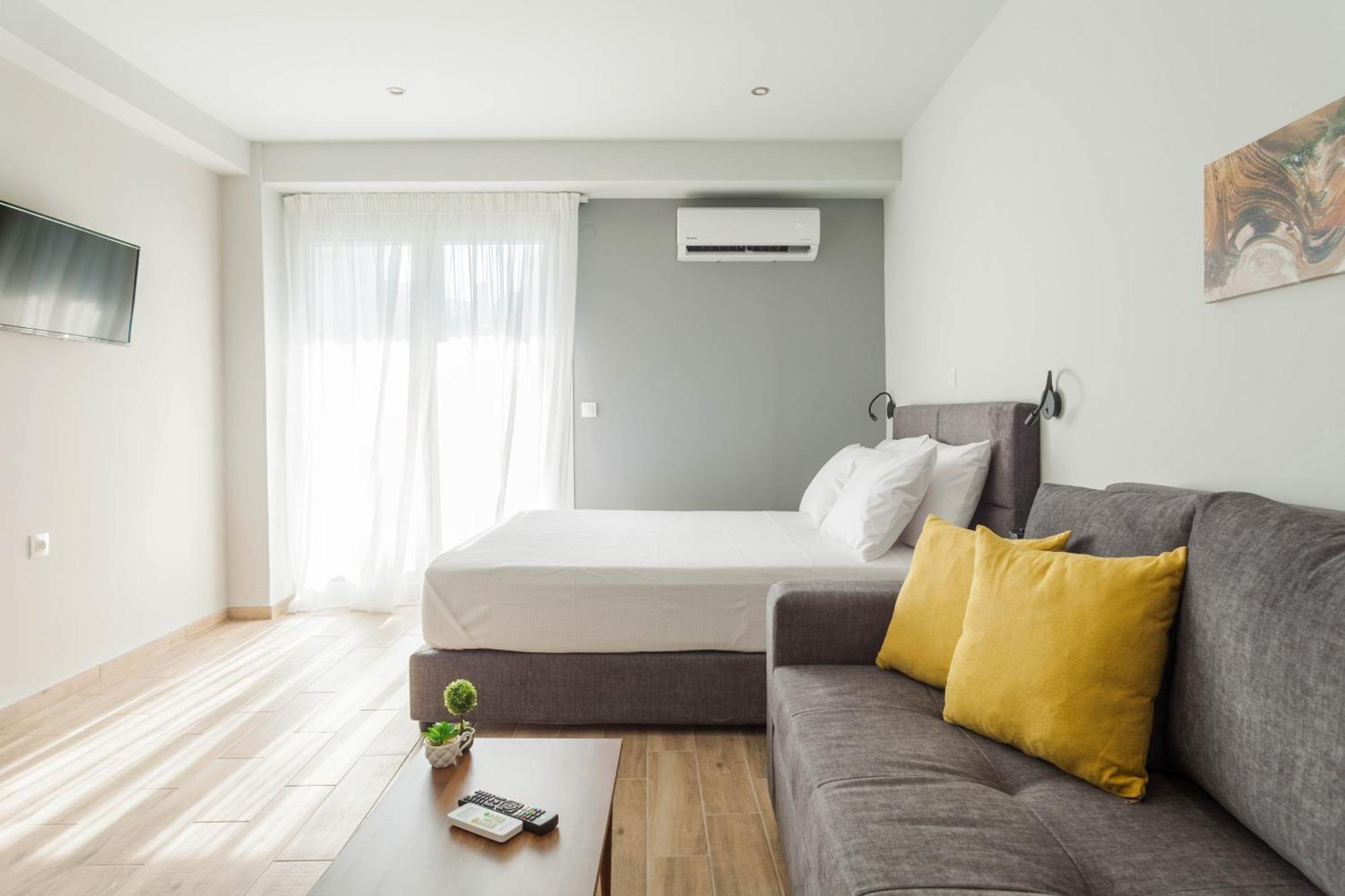 Raise Heraklion Boutique Apartments Bagian luar foto