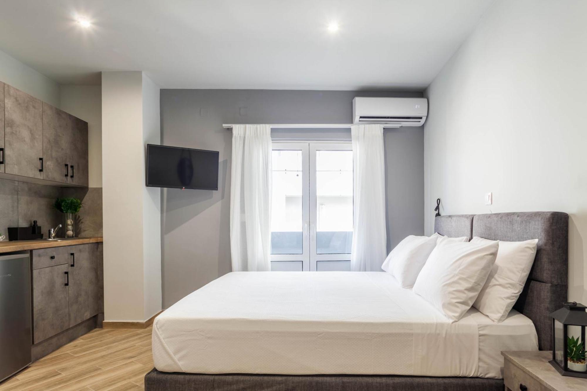 Raise Heraklion Boutique Apartments Bagian luar foto